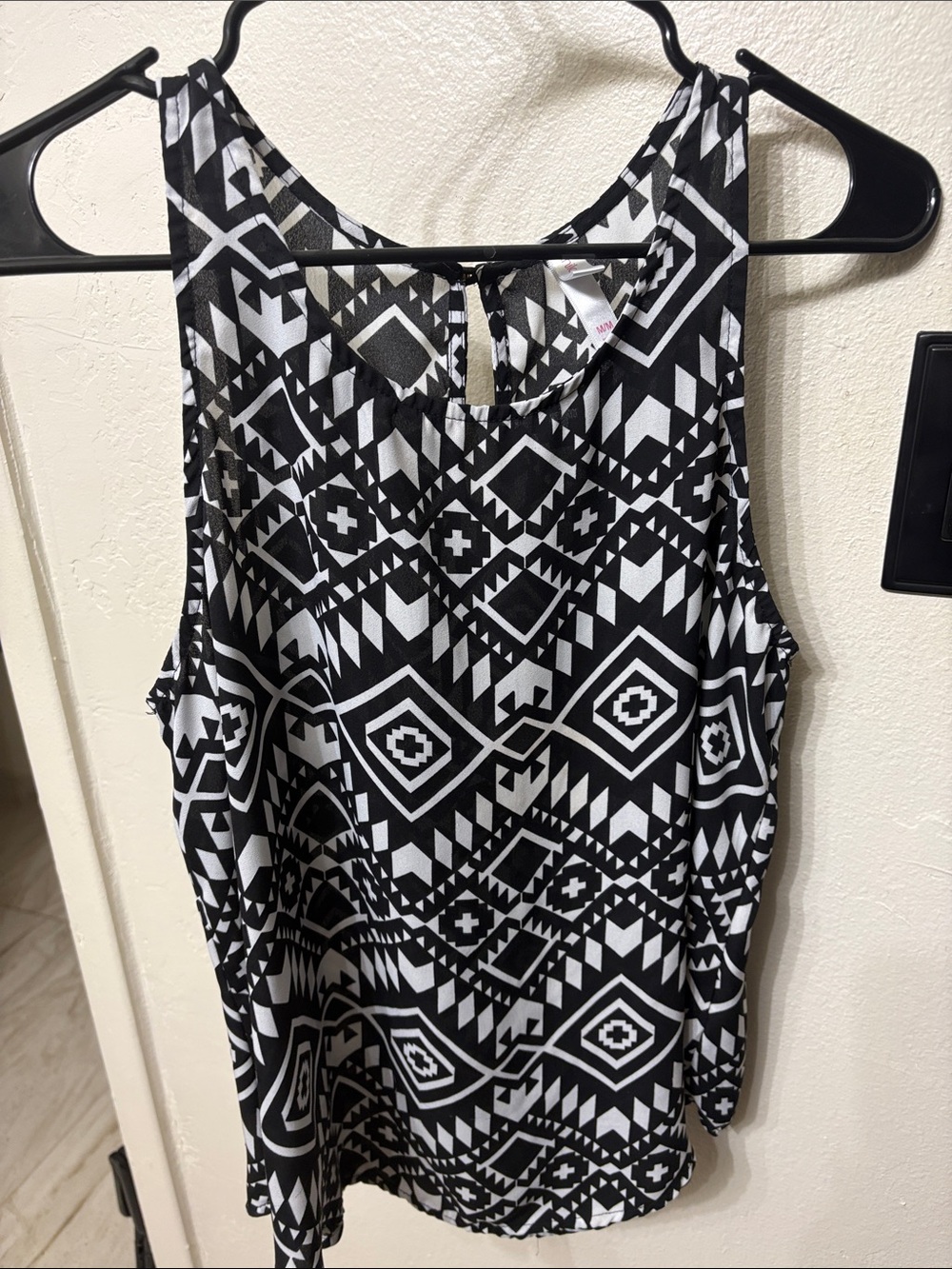 Xhilaration Black & White Geometric Aztec Tank